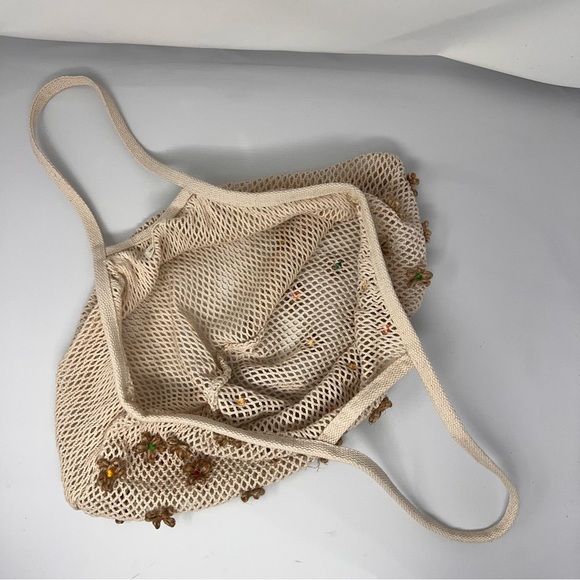 Urban outfitters- Knit bag with flowers never used - Picture 7 of 10